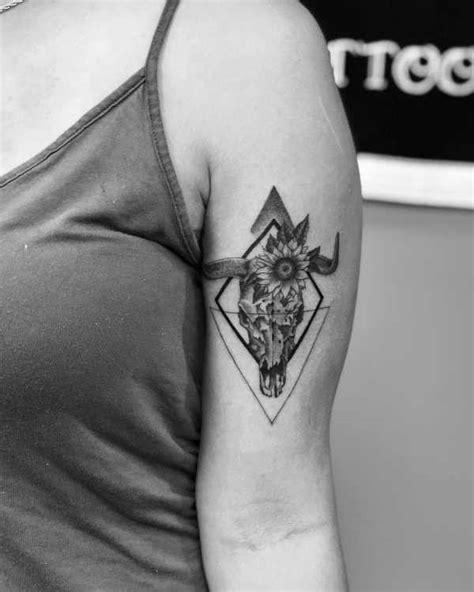 tatuaggio girasole significato idee e foto