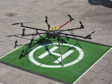 drones    lift   real estate
