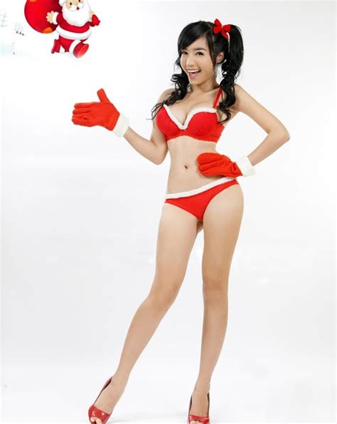 Photos Profiles Elly Tran Ha In Red Bikini To Wish You A Merry Chritmas