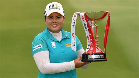 inbee park takes the hsbc women s champions after course record final