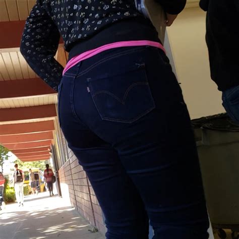 saw blonde teen from mall again sexy candid girls with juicy asses