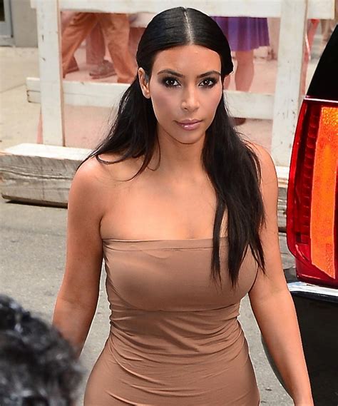 Kim Kardashian Goes Nude Irish Mirror Online