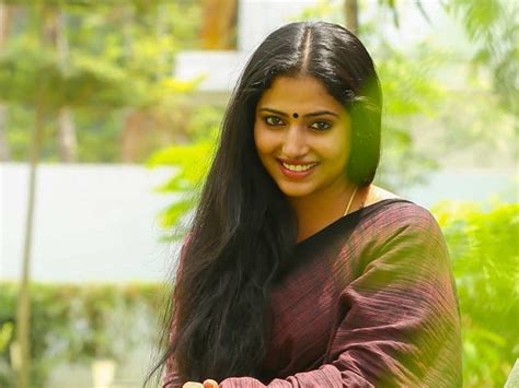 vp sathyan anu sithara to play football legend vp sathyan s wife in captain malayalam movie