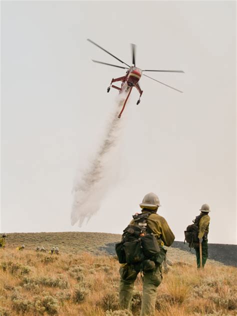 firefighters  drone operators   fly   fronteras desk