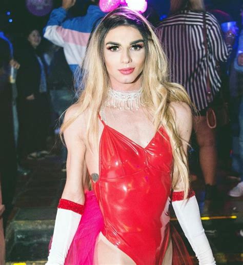 savannah fabulous drag queen crossdresser from brazil