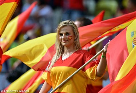 Spain V Italy Euro 2012 Live Daily Mail Online
