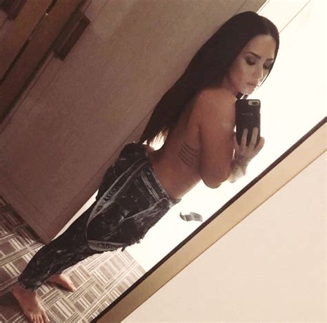 demi lovato topless the fappening leaked photos 2015 2019