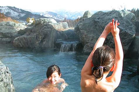 japanese baths onsen pictures guide how to use onsen hot springs