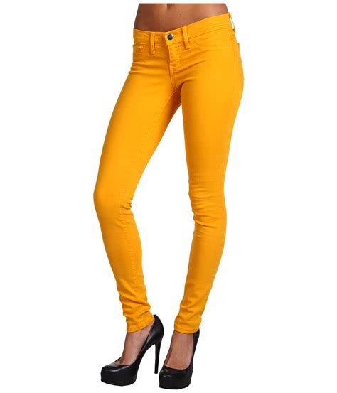 afrostyle style inspiration yellow skinny jeans