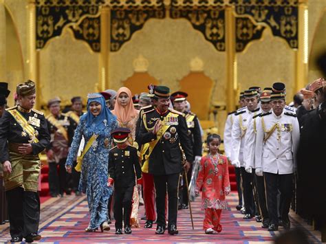 sultan  brunei  imposed  draconian set  laws heres    business