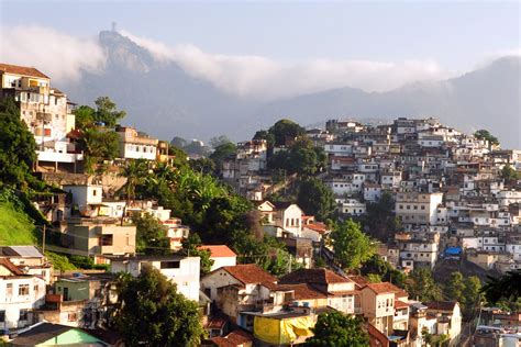 file rio de janeiro slum jpg wikimedia commons