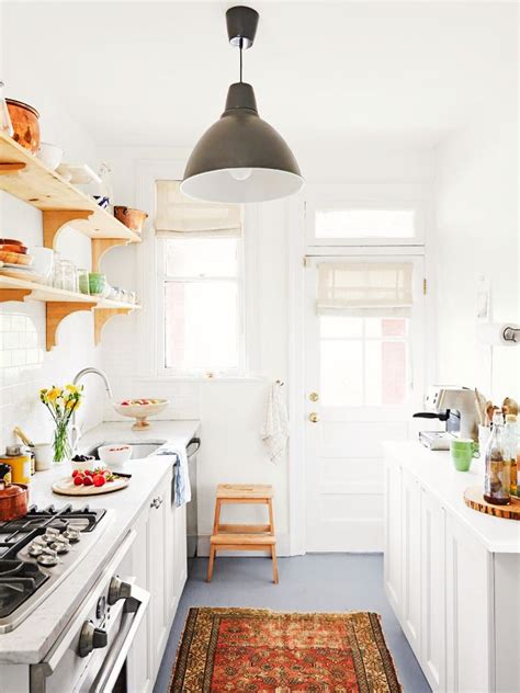 narrow kitchen designs    space   efficient