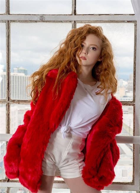 stunning redhead beautiful red hair gorgeous redhead i love redheads