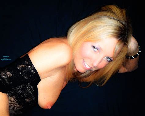 Horny Blonde Showing Tits February 2014 Voyeur Web