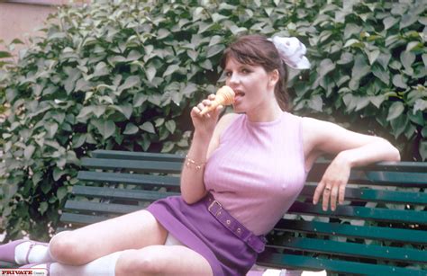 80s Porn Teenager Loves Shaking Her Boobs Xxx Dessert Picture 11