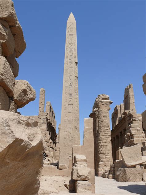 Obelisk Art History Glossary