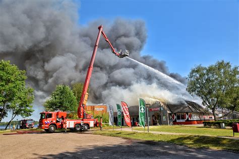 nieuwsoverzicht beekse bergen neemt schade op na verwoestende brand buren restaurant willen