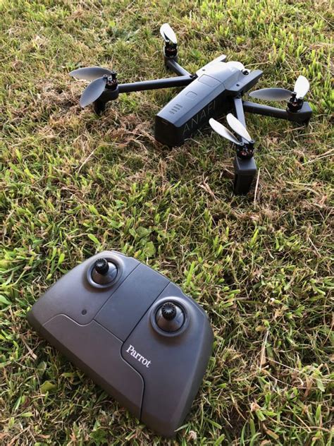 test drone anafi de parrot