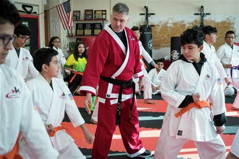 Houston Isd Middle Schoolers Learn Self Defense Social Skills In