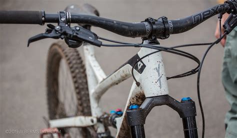 review yt industries jeffsy  cf pro