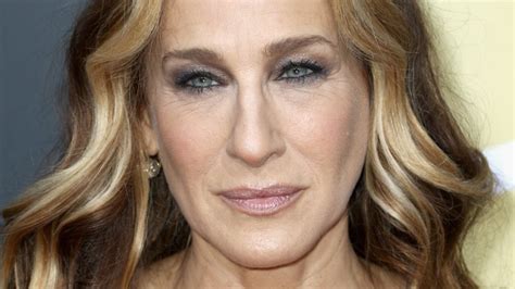 Sarah Jessica Parker Offers Support To Kim Cattrall After Brother S Death