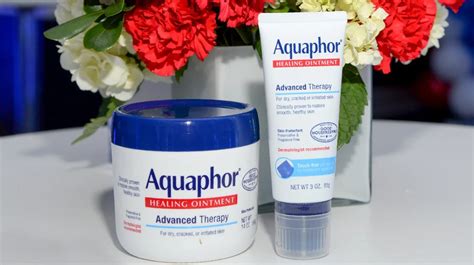 aquaphor   face treat acne wrinkles  moisturize