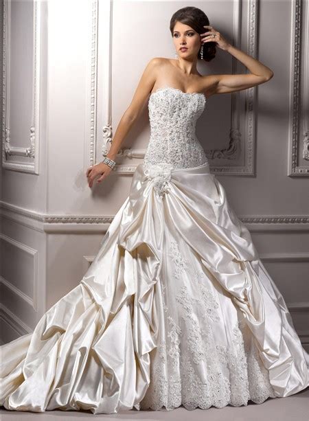 Romantic Ball Gown Strapless Champagne Satin Lace Beaded
