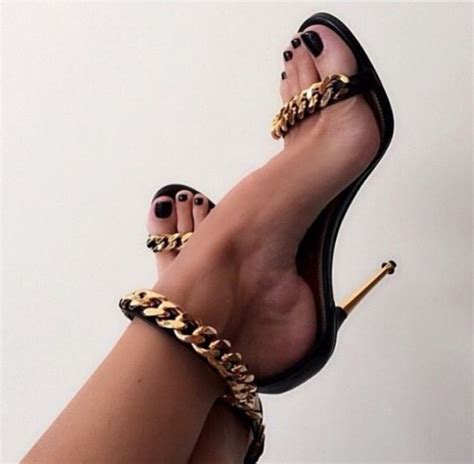 shoes high heels chain gold chain wheretoget