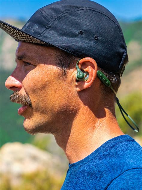 jaybird  sweat weather proof bluetooth wireless  ear headphones