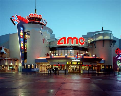 amc disney springs  dine  theater magical distractions