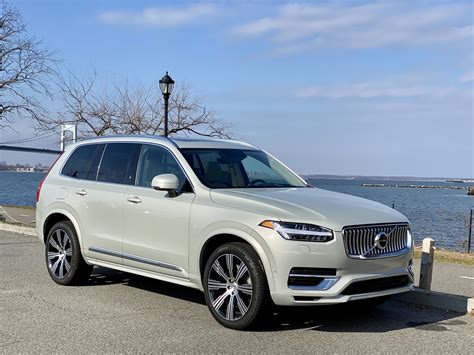 review and test drive 2020 volvo xc90 t8 eawd plug in