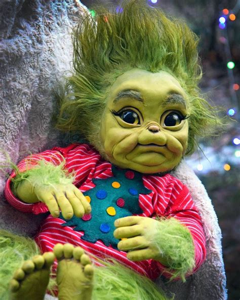 baby grinch    merry christmas holidays grinch baby