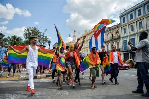 Cuba Lgbt Activists Arrested At Unauthorised Pride March