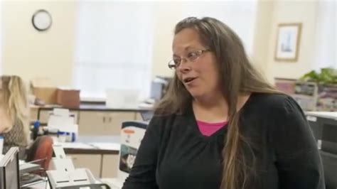 kim davis seat is being challenged by the gay man she denied a