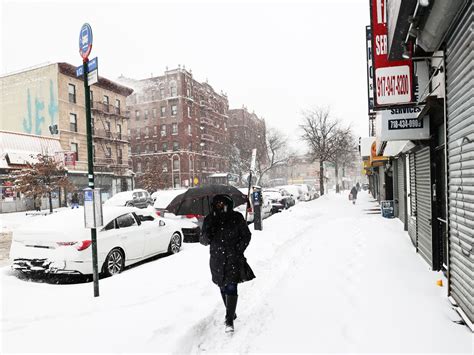 winter storm blankets northeast u s halting travel and vaccine