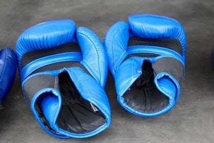 clean boxing gloves   advice