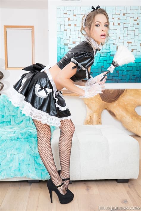 jules jordan kimmy granger performs maid service on very large cock
