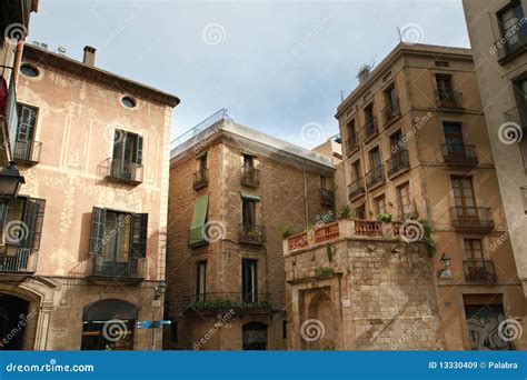 oud stadsdeel van barcelona stock afbeelding image  catalaans buitenkant