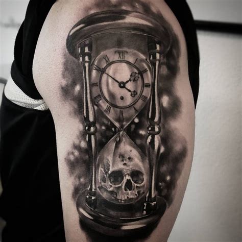 85 best hourglass tattoo designs and meanings time is flying 2019