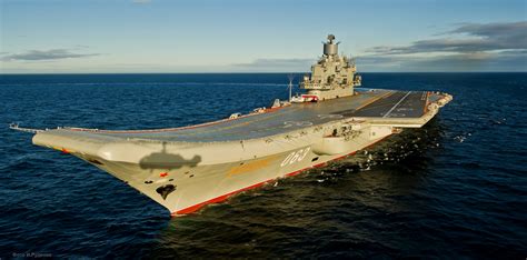 big reasons  russias  aircraft carrier     problems  national