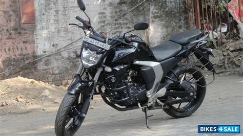 model yamaha fz fi   sale   delhi id  black colour bikessale