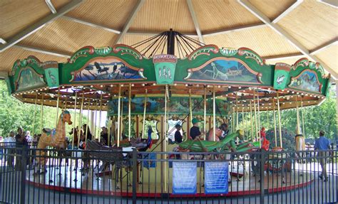 national carousel association detroit zoo carousel  detroit zoo