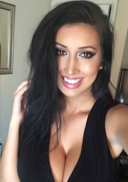 There S Nothing Greater Than Sexy Girls With Gorgeous Cleavage 39 Pics