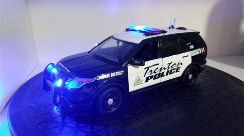 model police cars  working lights wwwinf inetcom
