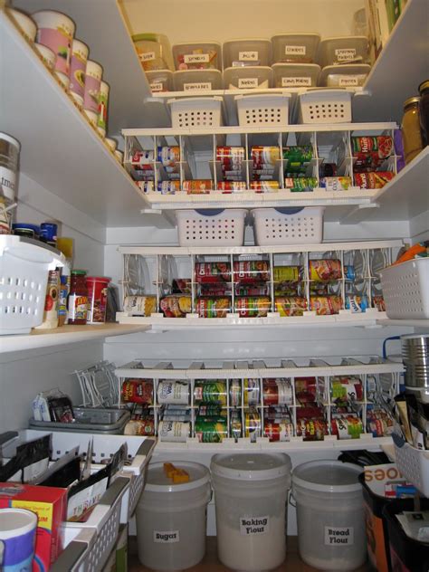 thrive life consultant    put  food storage es organized