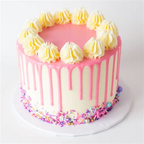 sprinkle drip cake cake royale delicious cakes and desserts