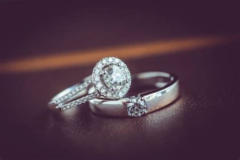 How To Pair Engagement Rings With Wedding Bands