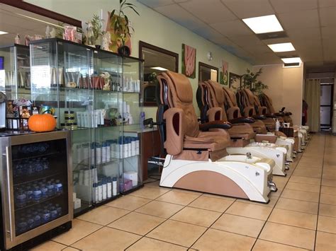 luxor nails spa  fresno luxor nails spa   maroa ave