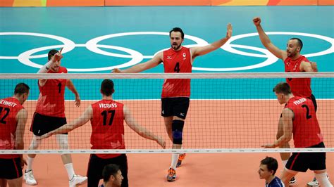 Canada Secures Spot In Olympic Volleyball Quarterfinals With Win Over