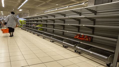 deutschland steht vor lieferproblemen es drohen leere supermarktregale